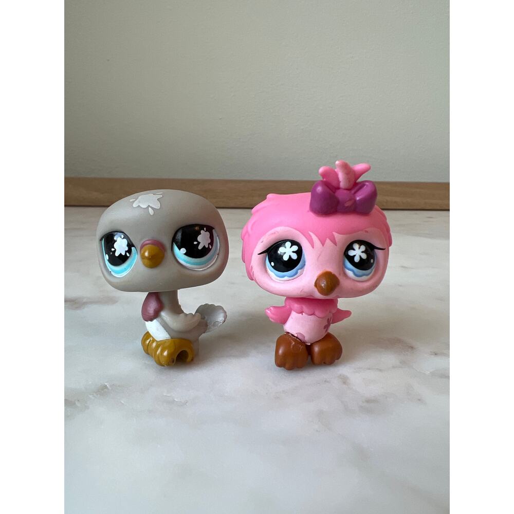 Littlest Pet Shop  #496 Pink Barn Owl and #812 Gray Messiest Pigeon LPS 2007